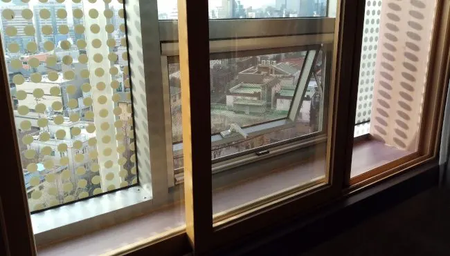 Gangnam district hotel with large space between double windows